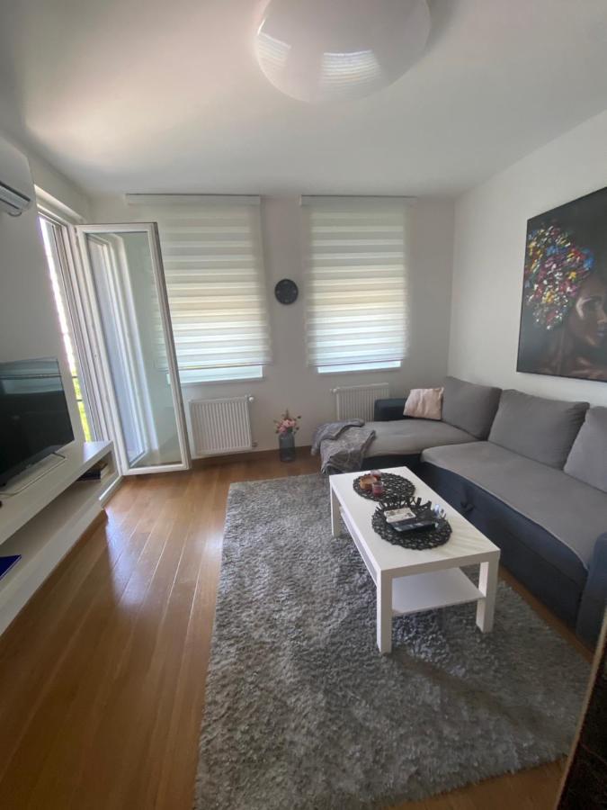 Apartment 212 Subotica Luaran gambar
